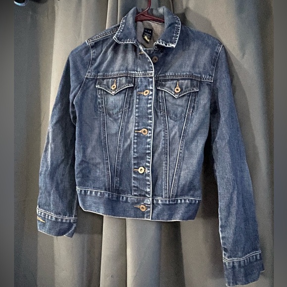 GAP Jackets & Blazers - GAP Classic Blue Jean Jacket